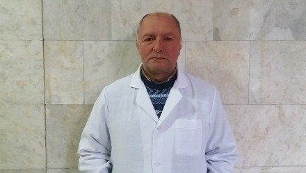 Стряпко Олександр Андрійович - Завідувач амбулаторії, лікар загальної практики-сімейний лікар
