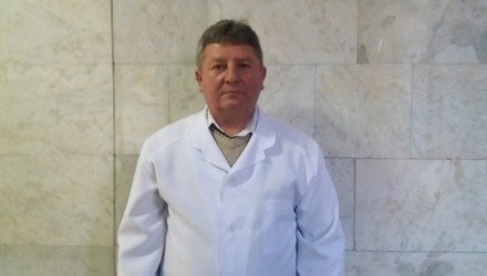 Петах Віктор Вікторович - Завідувач амбулаторії, лікар загальної практики-сімейний лікар