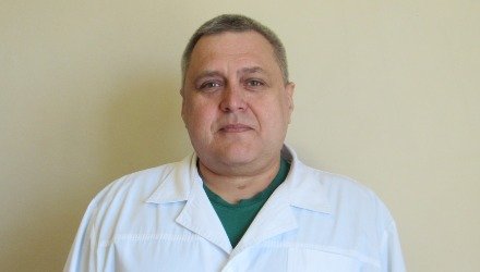 Челомбітько Юрій Євгенович - Лікар-стоматолог-хірург