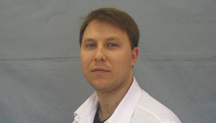 Сиканов Виталий Витальевич - Врач-ортопед-травматолог