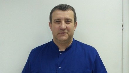 Гнатков Николай Игоревич - Врач-хирург