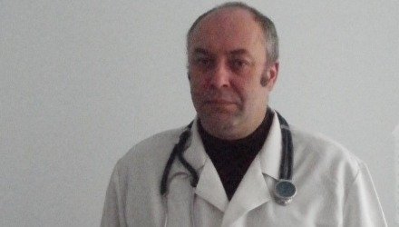 Яненко Анатолій Іванович - Завідувач амбулаторії, лікар загальної практики-сімейний лікар
