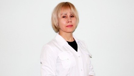 Лєонова Оксана Александровна - Врач-терапевт