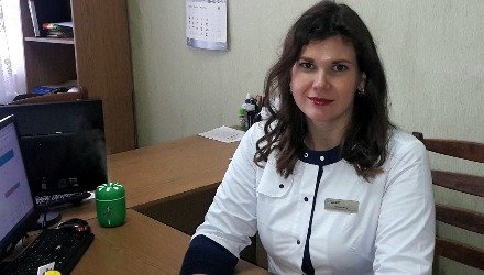 Леонова Анна Юріївна - Лікар